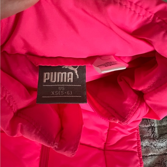 Bright Pink Puma Puffer Vest Girls XS 5/6 - Picture 4 of 4